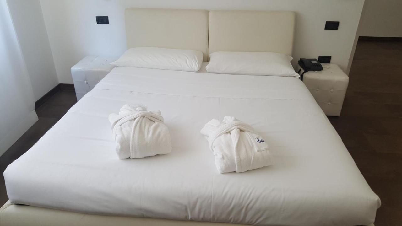 Hotel Cristallo Udine Esterno foto