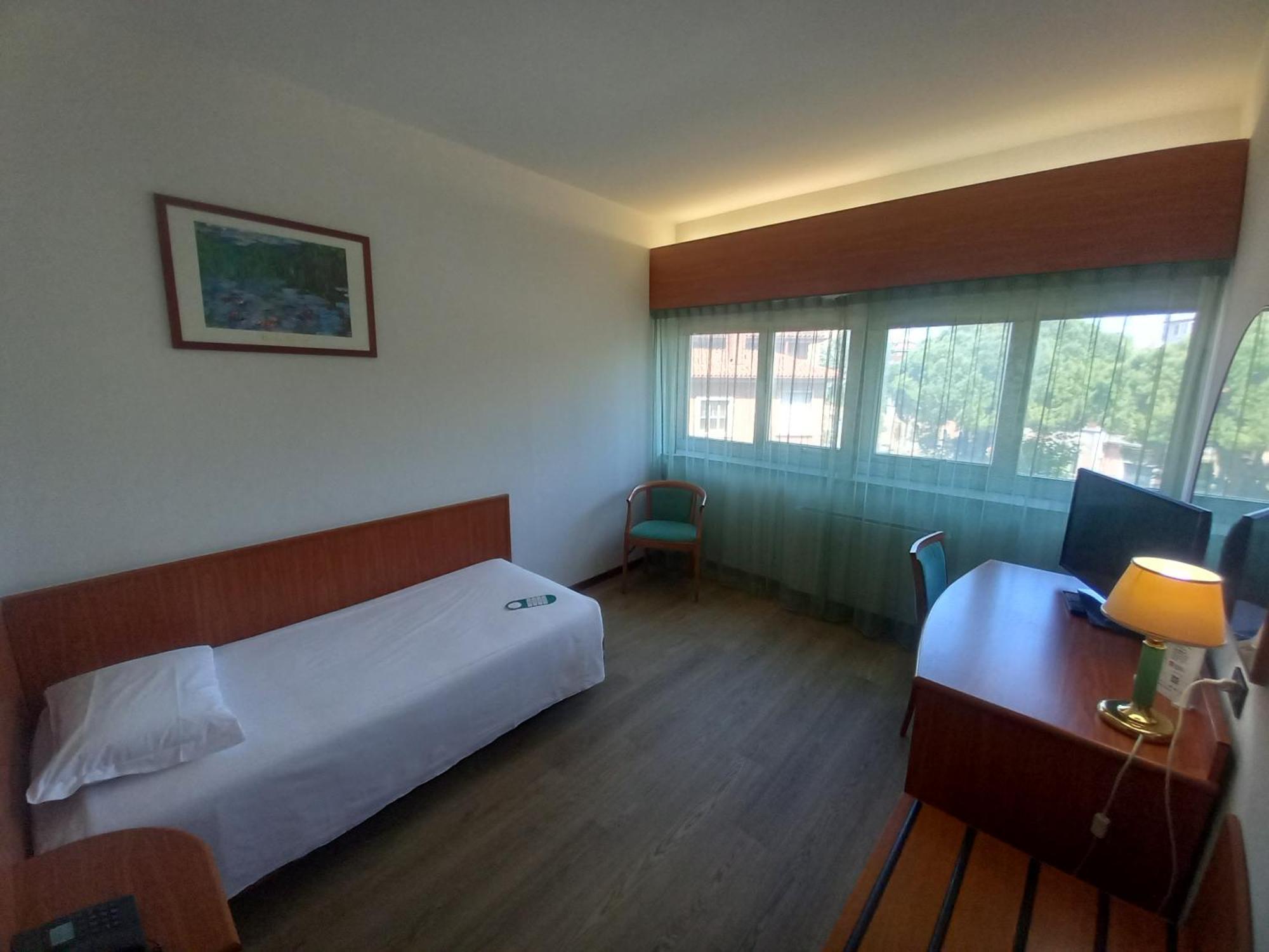 Hotel Cristallo Udine Esterno foto