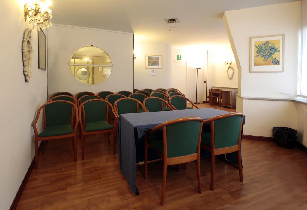 Hotel Cristallo Udine Esterno foto